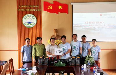 Vườn Quốc gia Tà Đùng nhận tài trợ trang thiết bị gần 500 triệu đồng