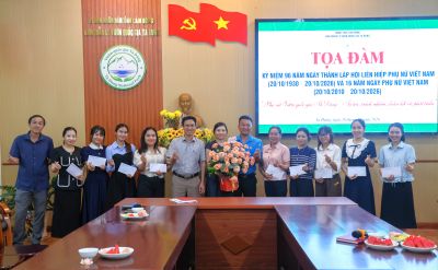 Ban quản l&yacute; Vườn quốc gia T&agrave; Đ&ugrave;ng tổ chức toạ đ&agrave;m kỷ niệm Ng&agrave;y Phụ nữ Việt Nam 20/10