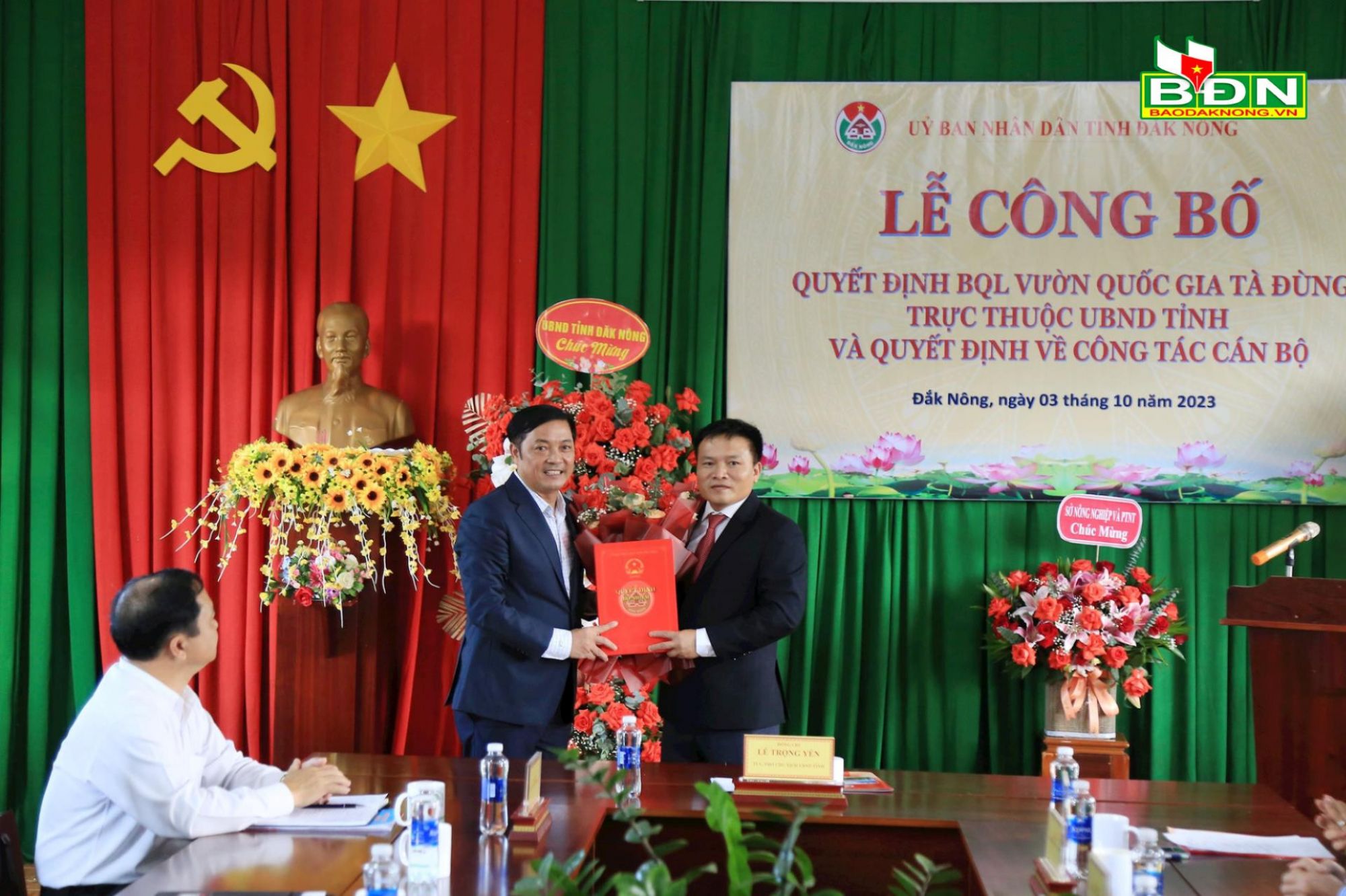 Công bố quyết định BQL Vườn quốc gia Tà Đùng trực thuộc UBDN tỉnh Đắk Nông và và Quyết định bổ nhiệm Giám đốc